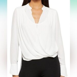 BCBGMAXAZRIA Women's Relaxed Long Sleeve Faux Wrap Blouse